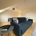 Swindon City Center 2Bed Apartment With Parking And Wifi